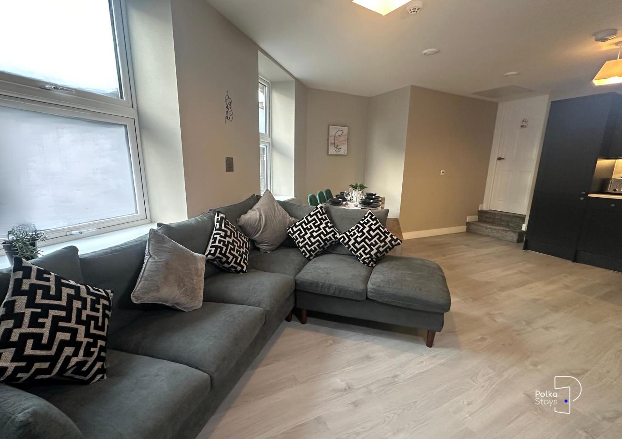 Hanley, Stoke - Modern Spacious Apartments By Polkastays Exterior photo